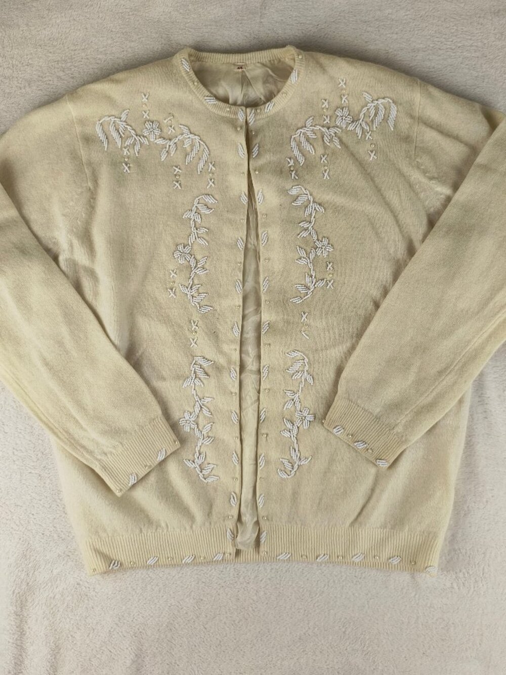 Vintage 1950s Beaded Cardigan Sweater Large Wool Ivory Romantic